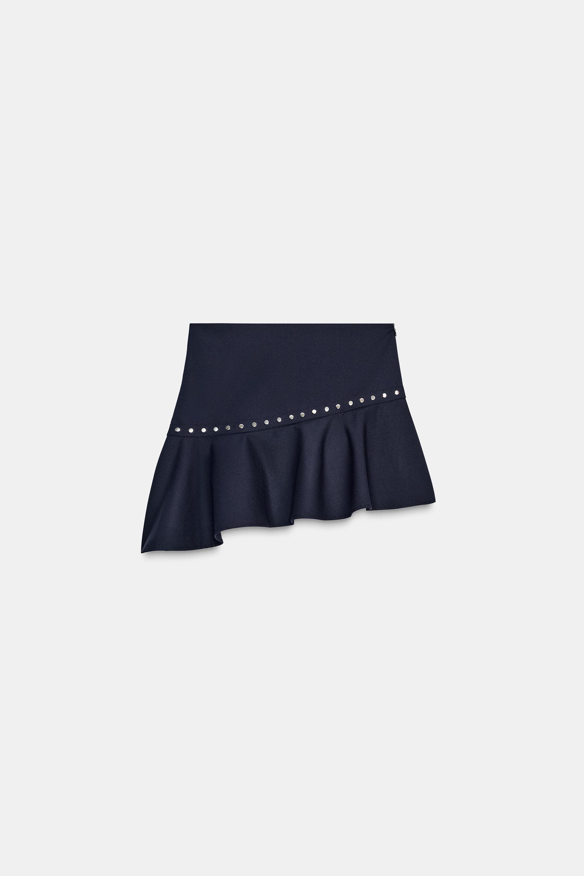 ASYMMETRIC RUFFLE STUD SKIRT